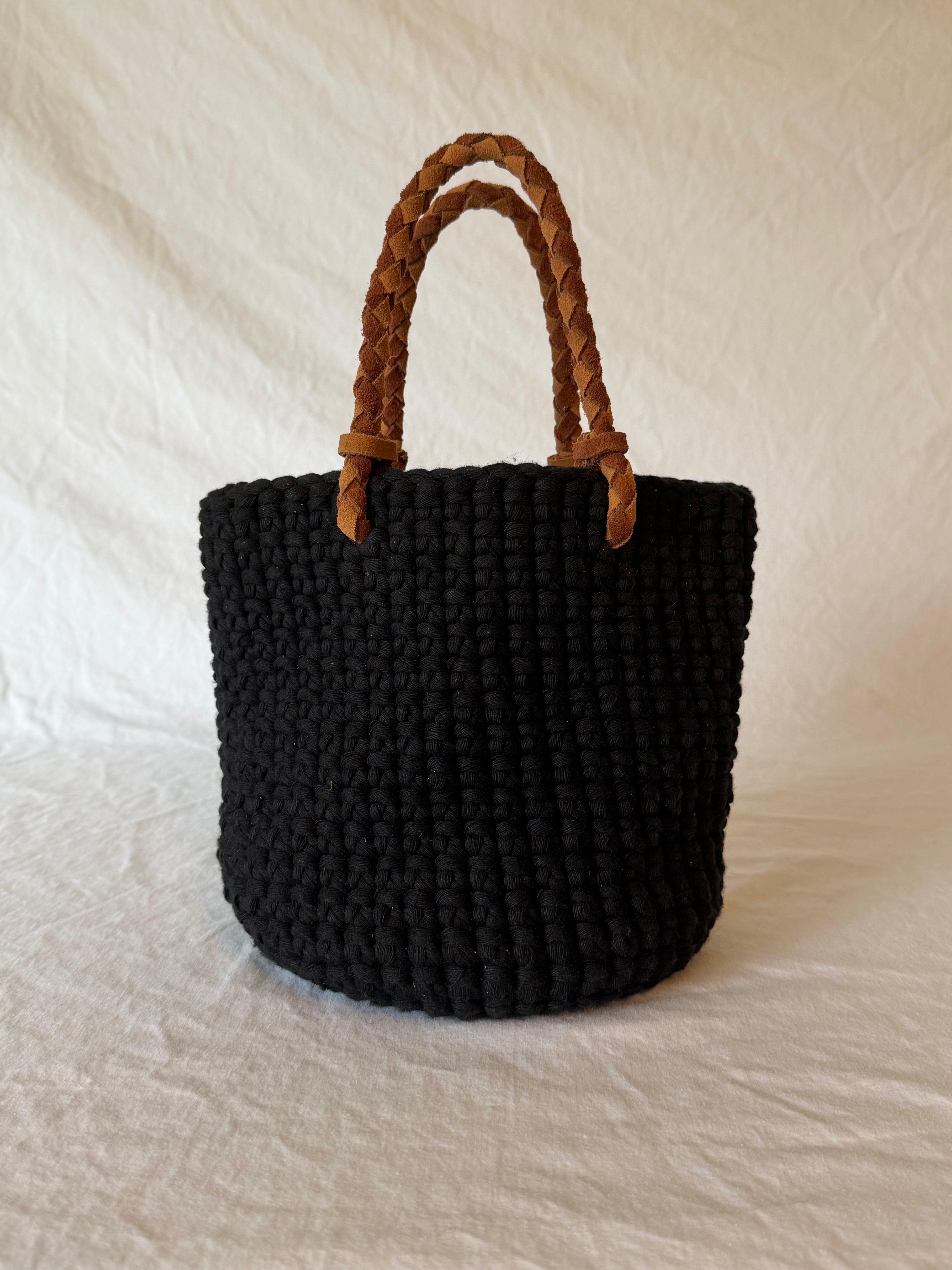 Wyatt Bag in Caviar
